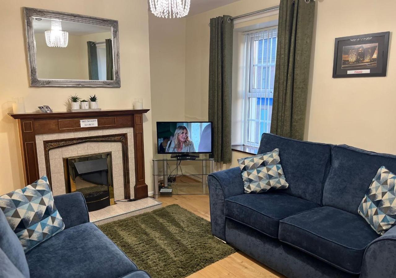 3 Bedroom Apartment, Ballymena, The Wee Stop Gap Extérieur photo